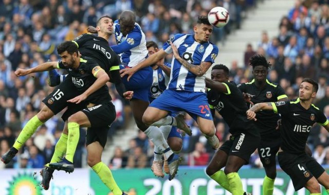 12队欧洲德比荷甲缺席！世俱杯尴尬联赛浮出水面，豪门为何集体掉队？