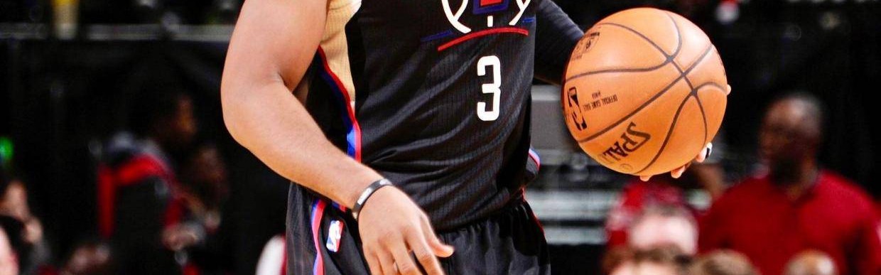 保罗此前效力快船6年 期间5次全明星5次最佳阵容