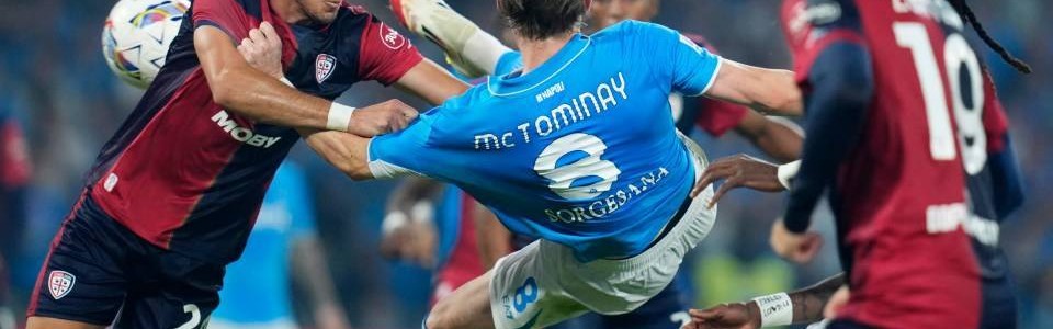 无所不能！小麦倒钩破僵意甲夺冠感动洒泪，曼联多名队友期待加盟那不勒斯