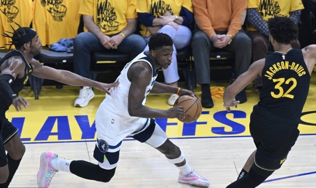 华子开三疯模式羞辱勇士 金州想续命除非医学奇迹？