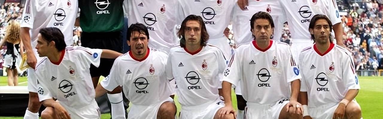 AC米兰队史今天：2003年又一位马尔蒂尼队长为米兰高举欧冠奖杯（5月28日）