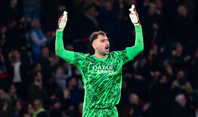 一张老照片引爆欧冠话题：多纳鲁马与国米的未竟缘分，巴黎门神逆转命运！