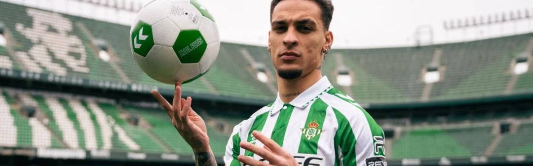 正式拒绝！曼联坚决表态：安东尼转会将成定局，西甲俱乐部争夺激烈